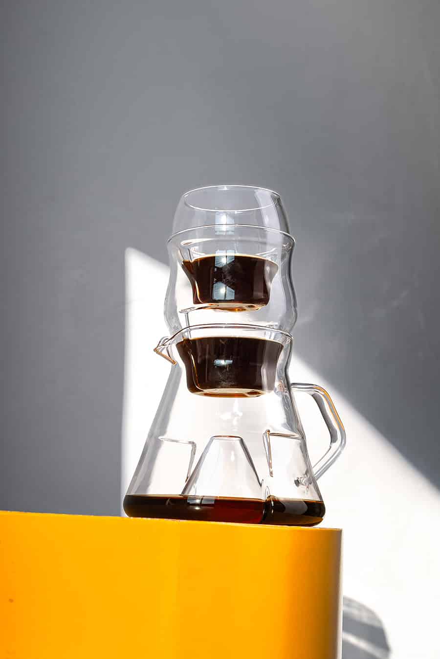 Icosa drinkware compactable Scarab coffee coffee shops Dubai roastery machinery drinkware